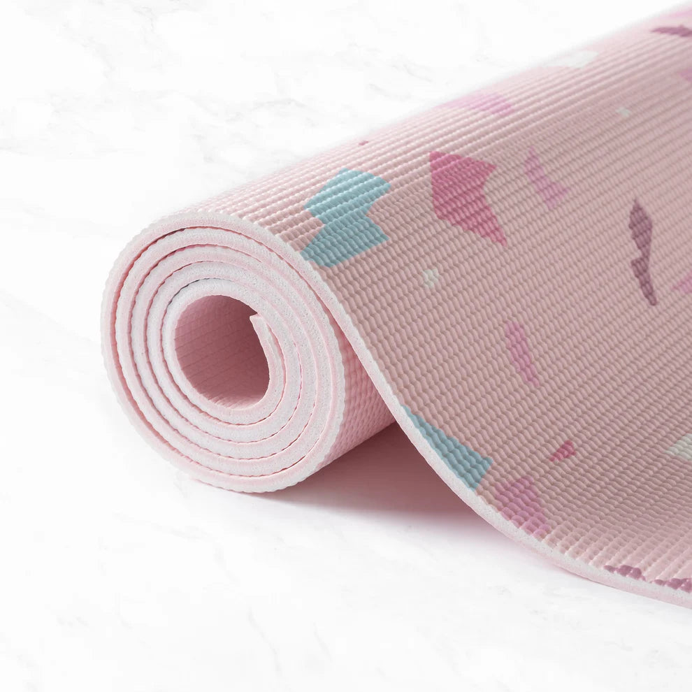 Zestaw do jogi myga Terrazzo Yoga Set: mata, klocek, pasek